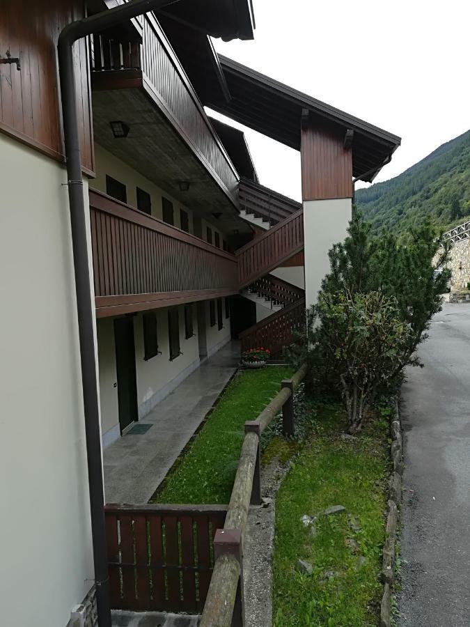Apartament Rele B Temù Zewnętrze zdjęcie